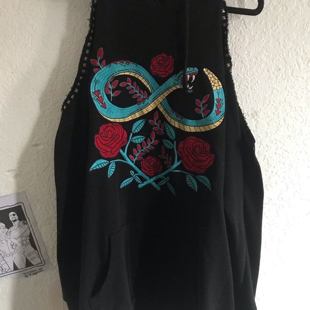 Torrid size 3 sweater